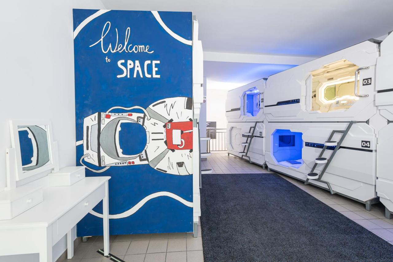 Space Home Apartment - Inner City Вена Экстерьер фото